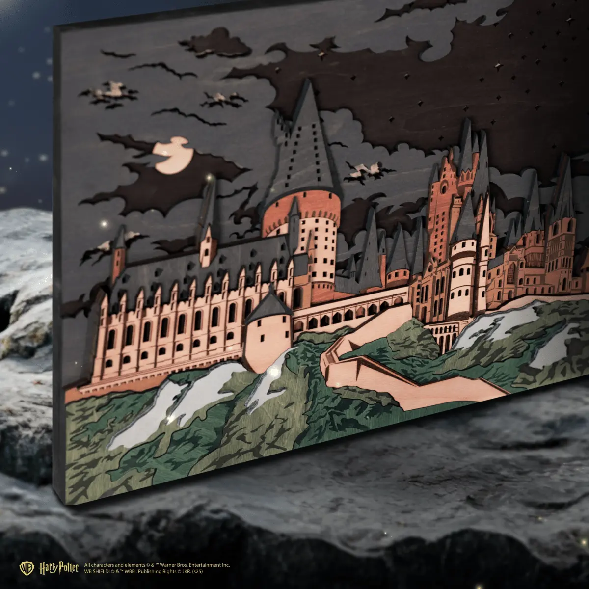 HOGWARTS™ 3D WOOD WALL POSTER ZeWood Inc.
