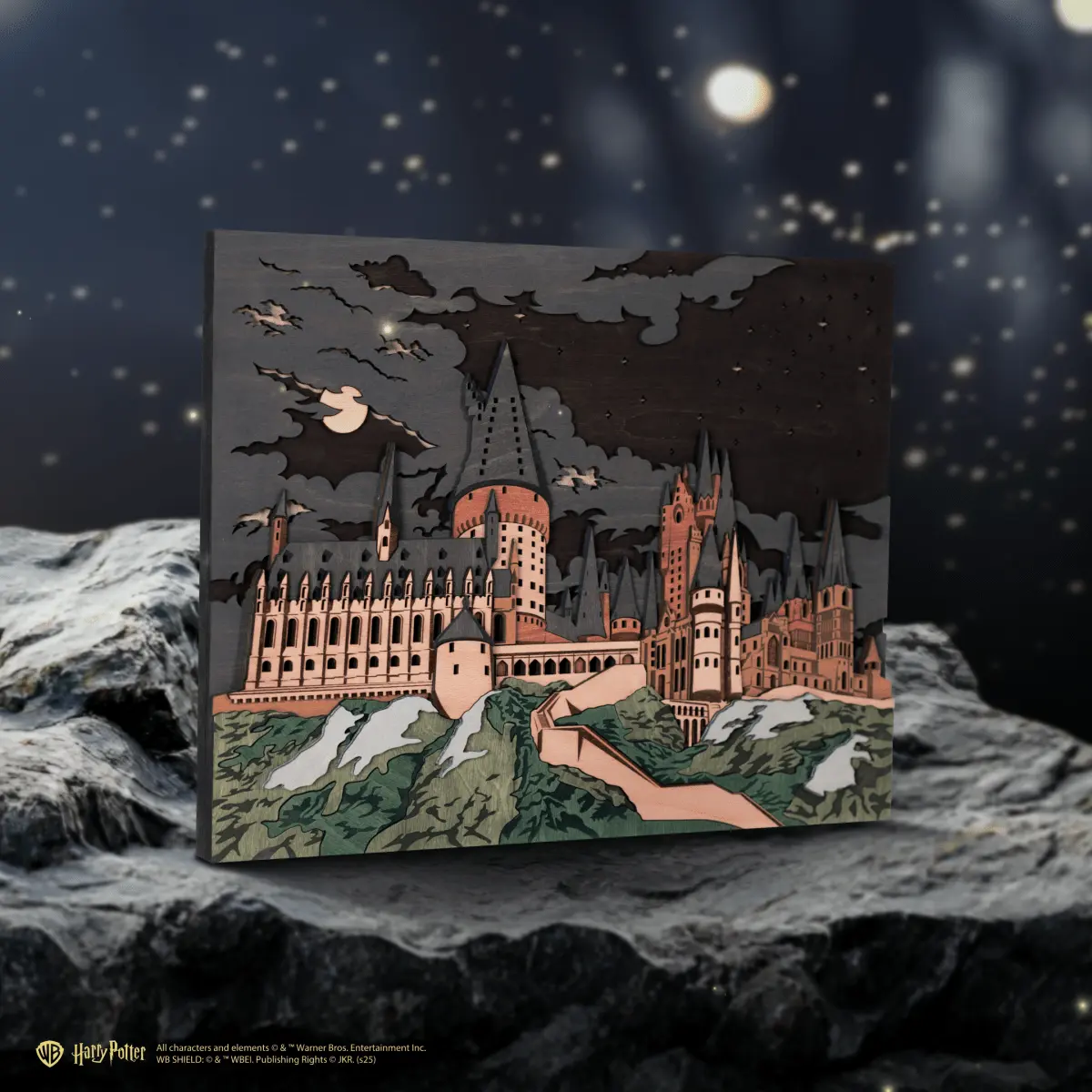 HOGWARTS™ 3D WOOD WALL POSTER ZeWood Inc.