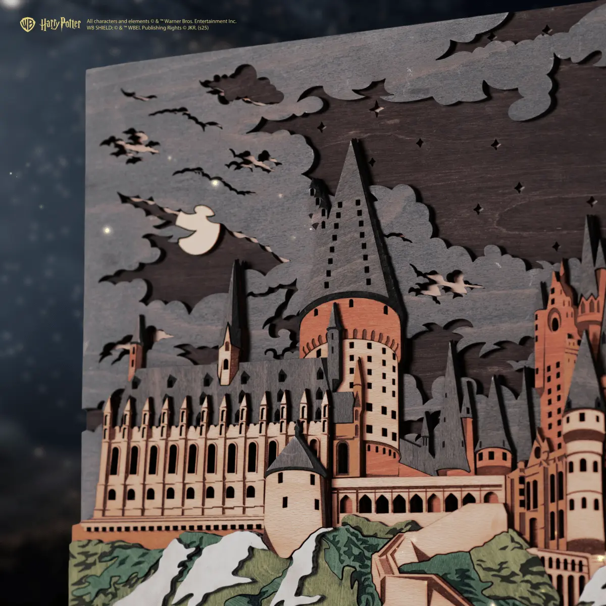 HOGWARTS™ 3D WOOD WALL POSTER ZeWood Inc.