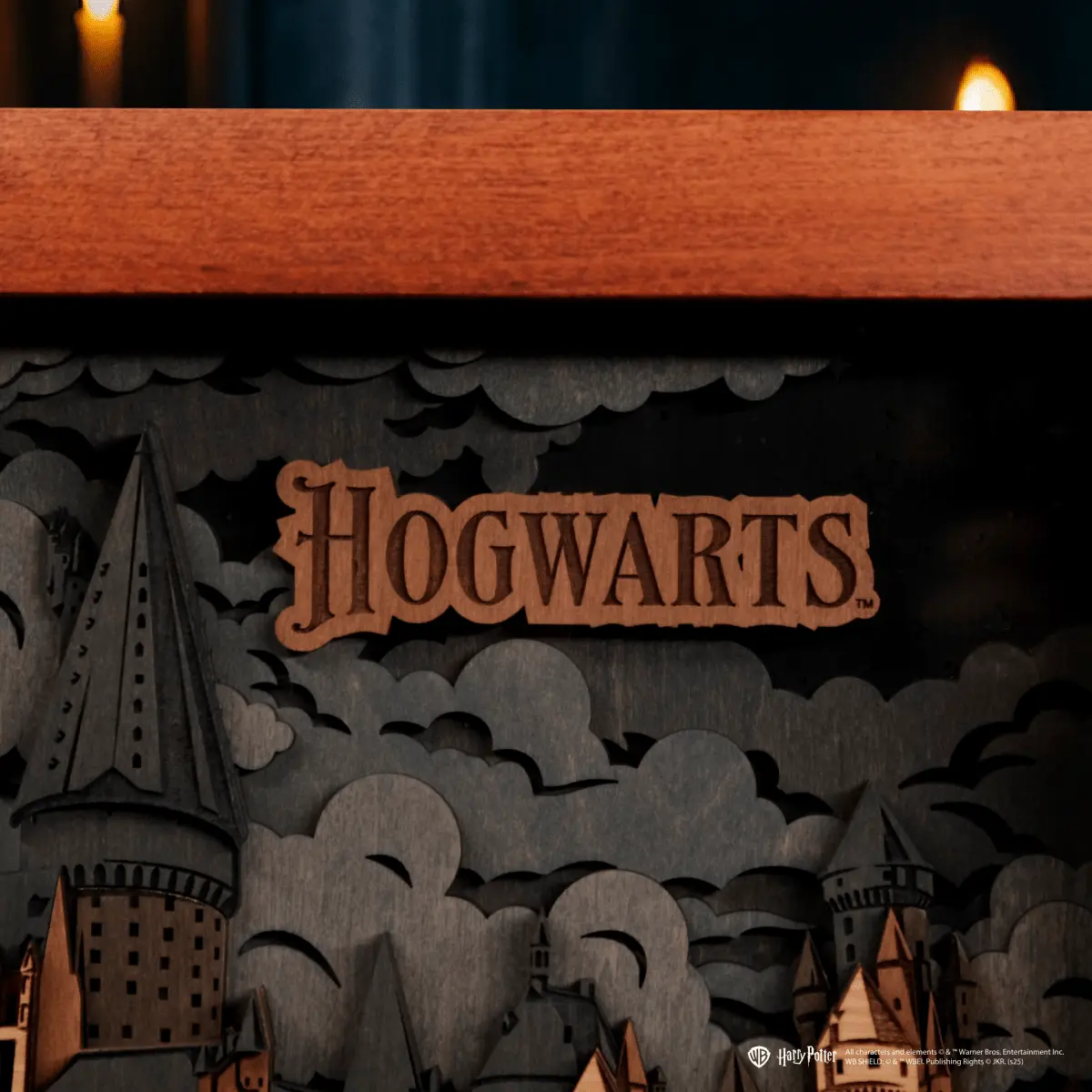 HOGWARTS™ COLLECTIBLE CARD ZeWood Inc.