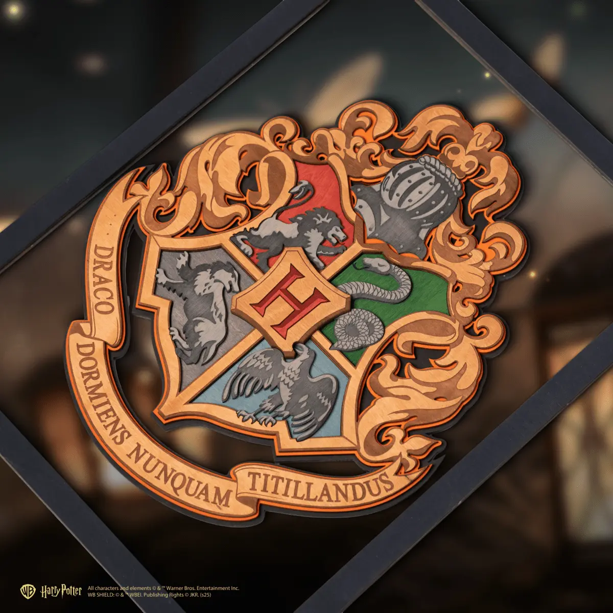 HOGWARTS™ CREST 3D WOOD POSTER ZeWood Inc.