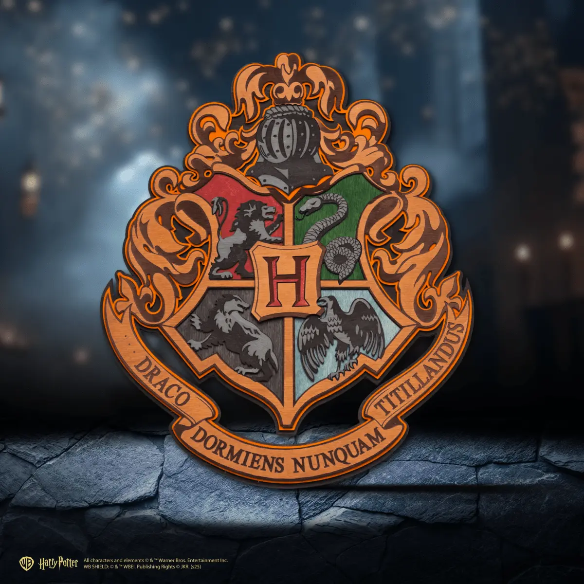 HOGWARTS™ CREST 3D WOOD POSTER ZeWood Inc.